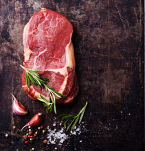 Lade das Bild in den Galerie-Viewer, DRY AGED RIB-EYE ENTRECOTE | am Stück von der Kuh